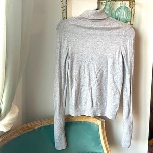 Cashmere grey turtleneck